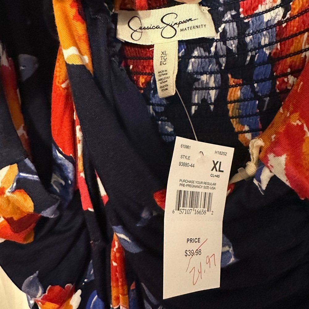 NWT. Floral maternity Jessica Simpson dress.